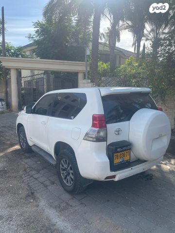 מודעת רכב טויוטה לנד קרוזר