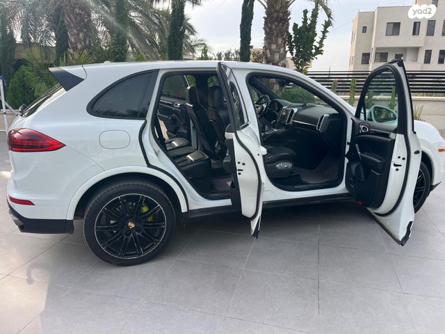 פורשה קאיין