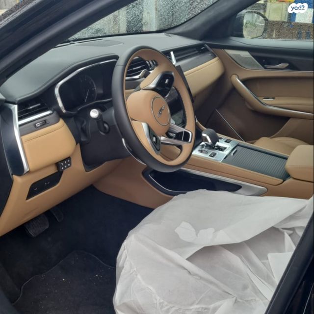 F-Pace S אוט׳ 2.0 (250 כ״ס)