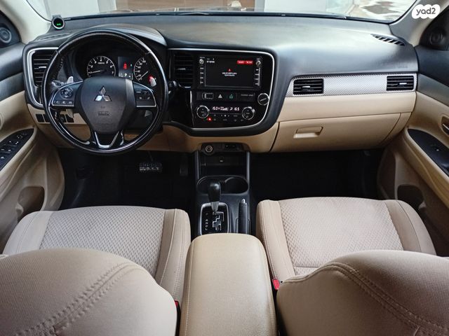 מודעת רכב מיצובישי אאוטלנדר 2