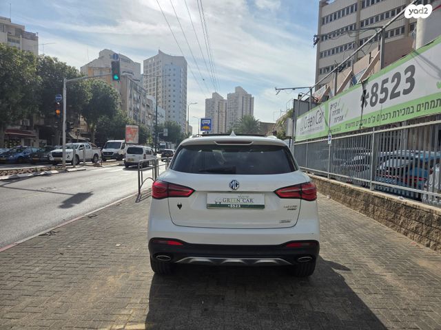אם ג'י EHS PHEV