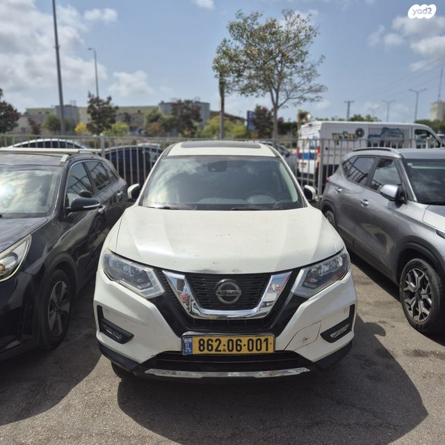 ניסאן אקס טרייל