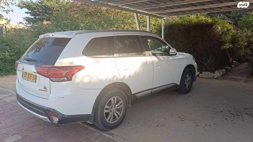 מודעת רכב מיצובישי אאוטלנדר