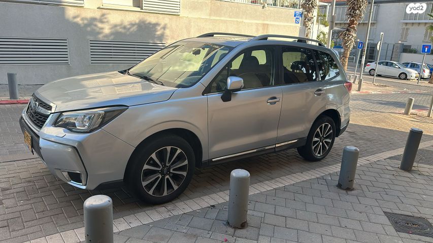 סובארו פורסטר