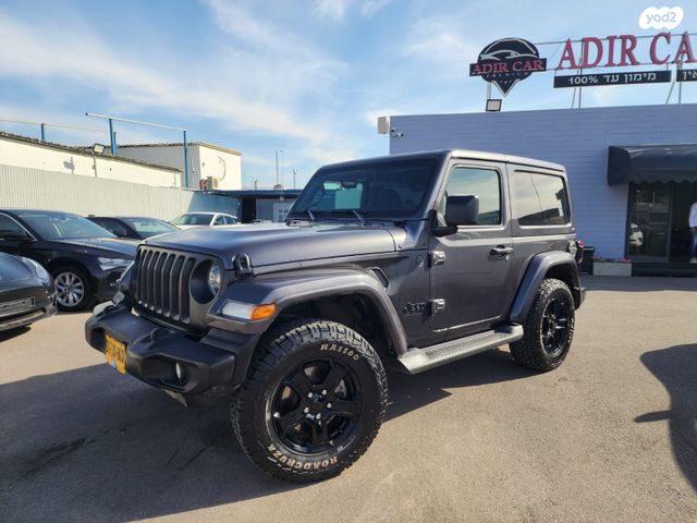 מודעת רכב ג'יפ רנגלר