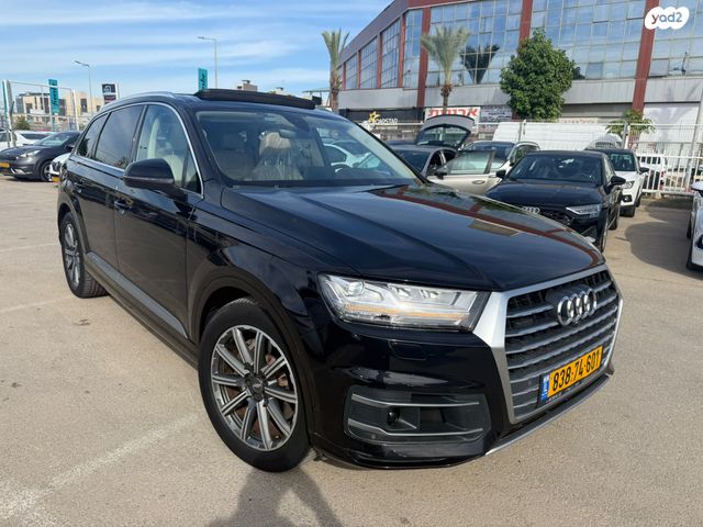 אאודי Q7