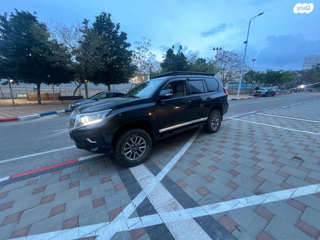 מודעת רכב טויוטה לנד קרוזר