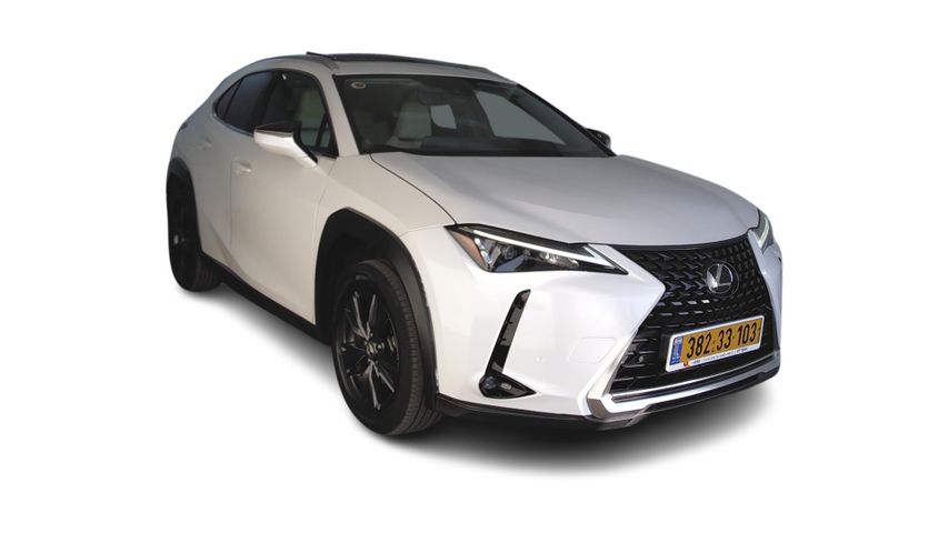 מודעת רכב לקסוס UX