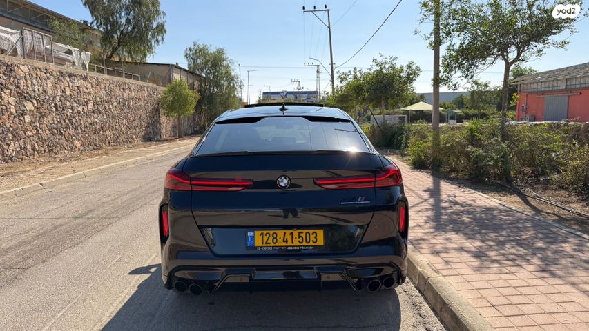 ב מ וו X6 M