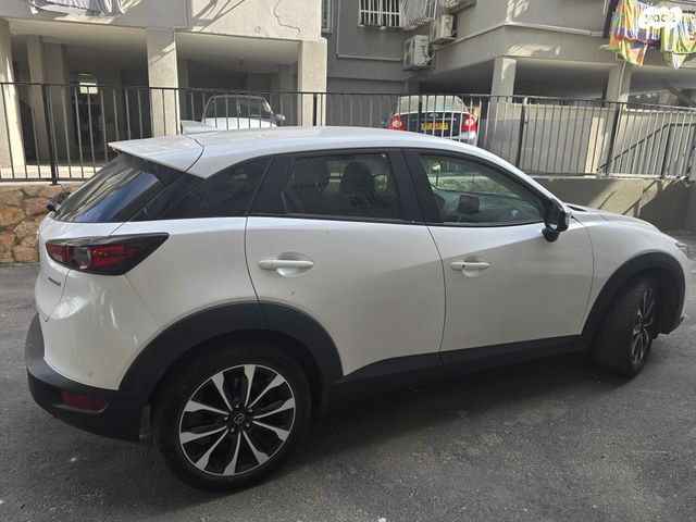 מאזדה CX-3