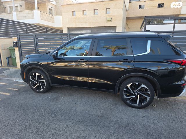 מיצובישי אאוטלנדר