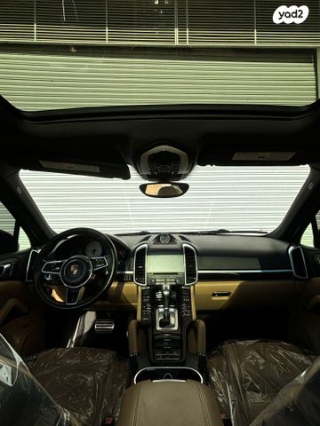 פורשה קאיין