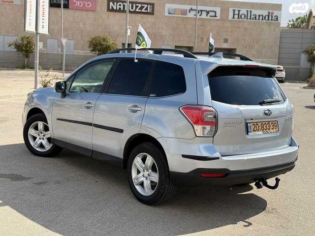 מודעת רכב סובארו פורסטר
