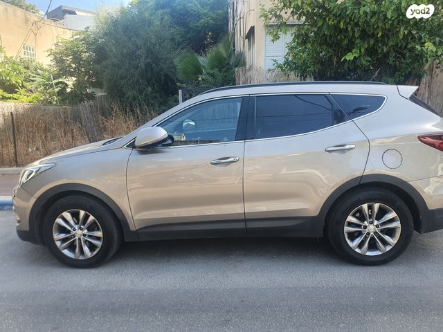 יונדאי סנטה פה