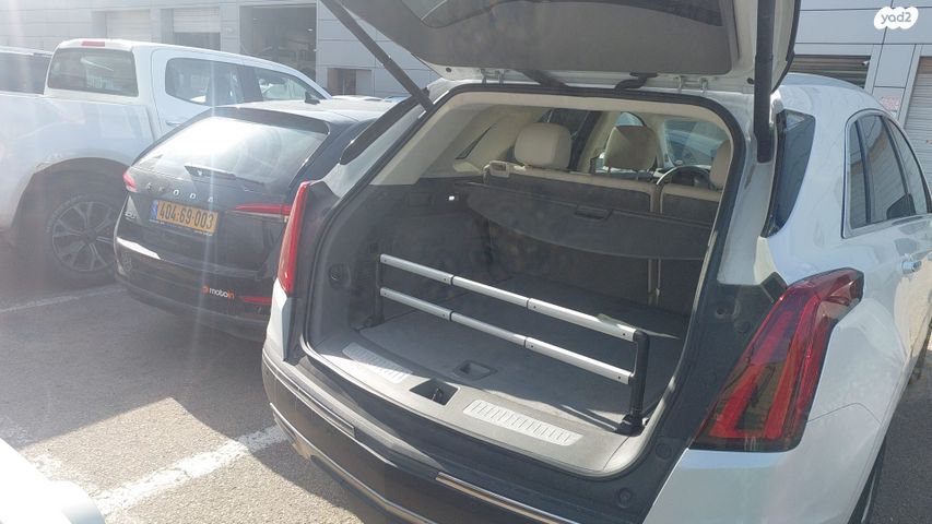 מודעת רכב קאדילק XT5