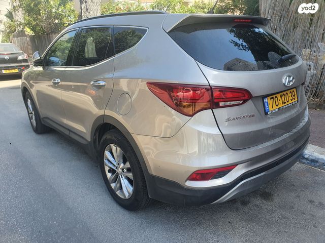 יונדאי סנטה פה