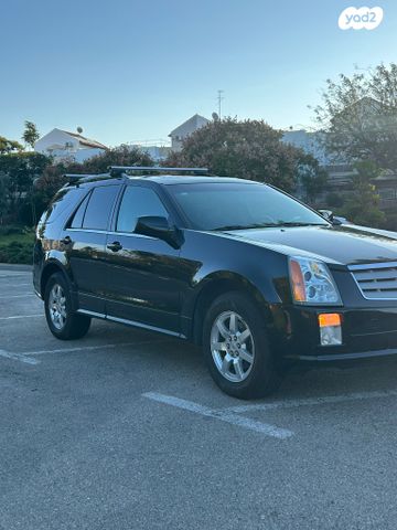 קאדילק SRX