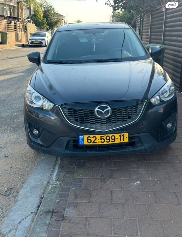 מודעת רכב מאזדה CX-5