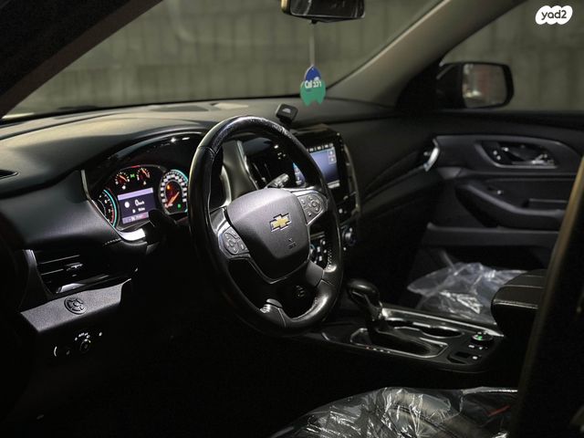 שברולט טראוורס