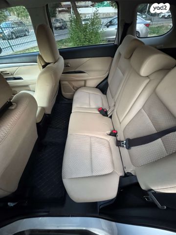 מודעת רכב מיצובישי אאוטלנדר