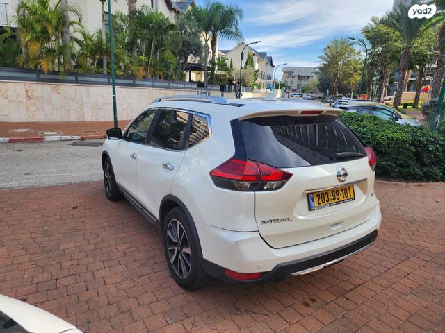 ניסאן אקס טרייל
