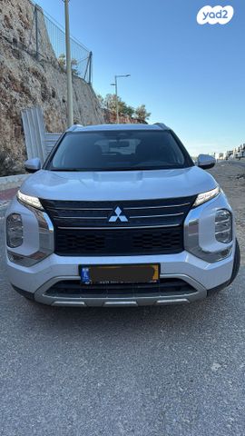 מיצובישי אאוטלנדר