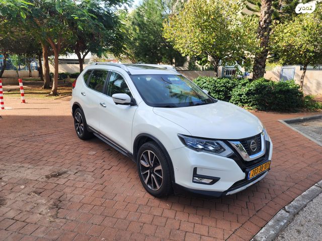 ניסאן אקס טרייל