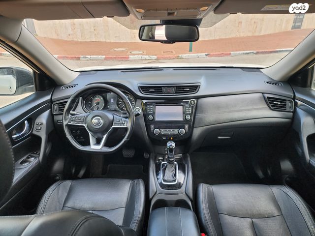 ניסאן אקס טרייל