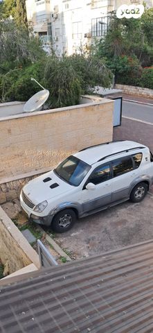 מודעת רכב סאנגיונג רקסטון