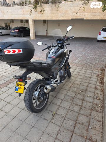 הונדה NC750X DCT
