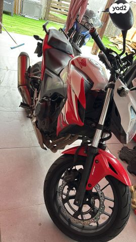 הונדה CB500F