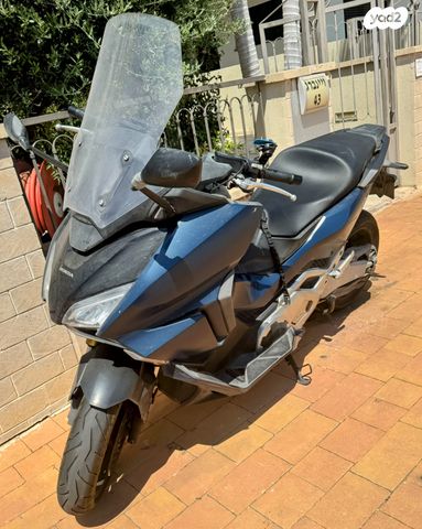 הונדה ADV 750 H