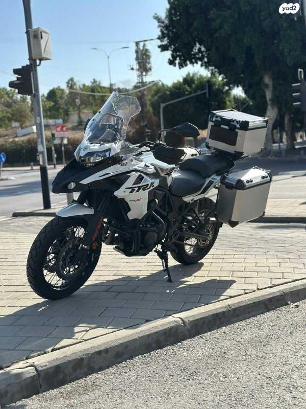 בנלי TRK 502