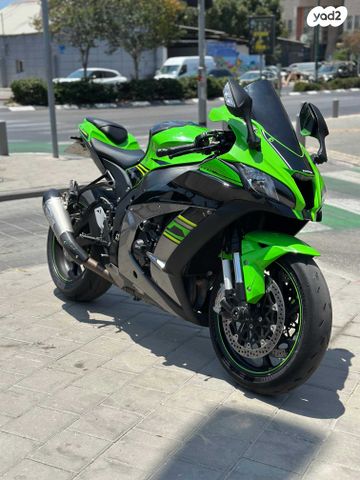 מודעת רכב קאוואסאקי נינג'ה ZX 10R