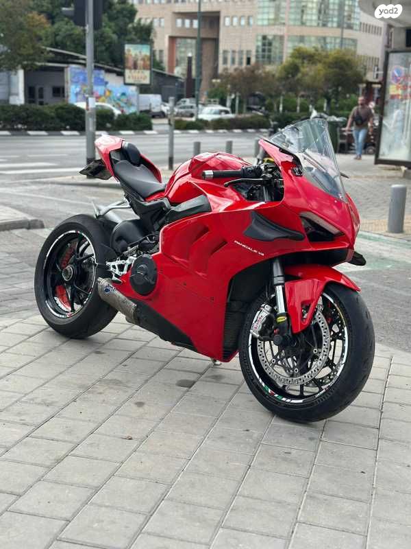 מודעת רכב דוקאטי פניגאלה V4