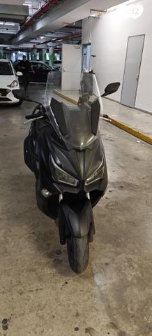 מודעת רכב סאן יאנג ג'וי-מקס Z-250