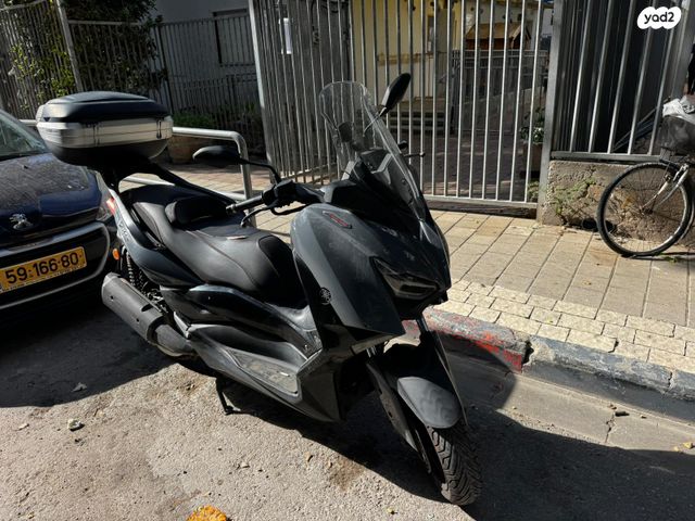 ימאהה X-MAX 300