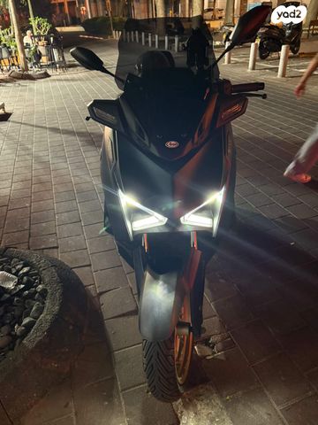 ימאהה X-MAX 300