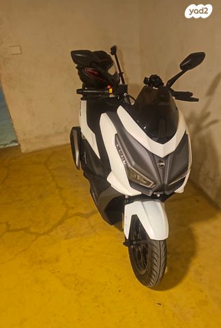 מודעת רכב סאן יאנג Jet 14 EVO