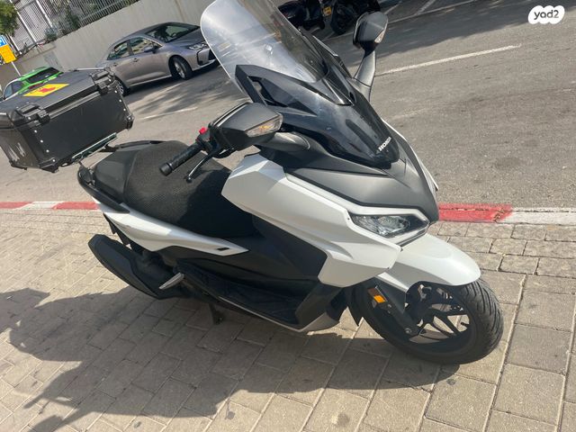 הונדה פורזה 350