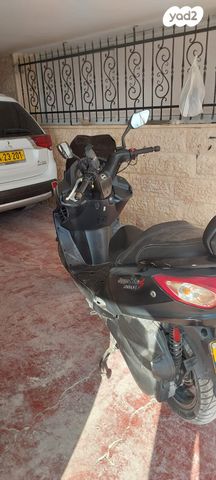 סאן יאנג ג'וי רייד 200