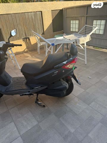 מודעת רכב סאן יאנג ג'וי רייד 200