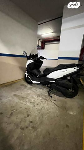 סאן יאנג קרוזים