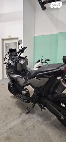 הונדה X-ADV750