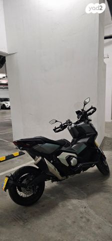 הונדה X-ADV750