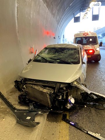 feedItemObj.data.row_1