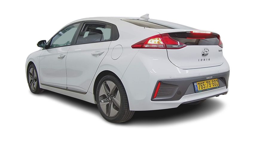 יונדאי איוניק