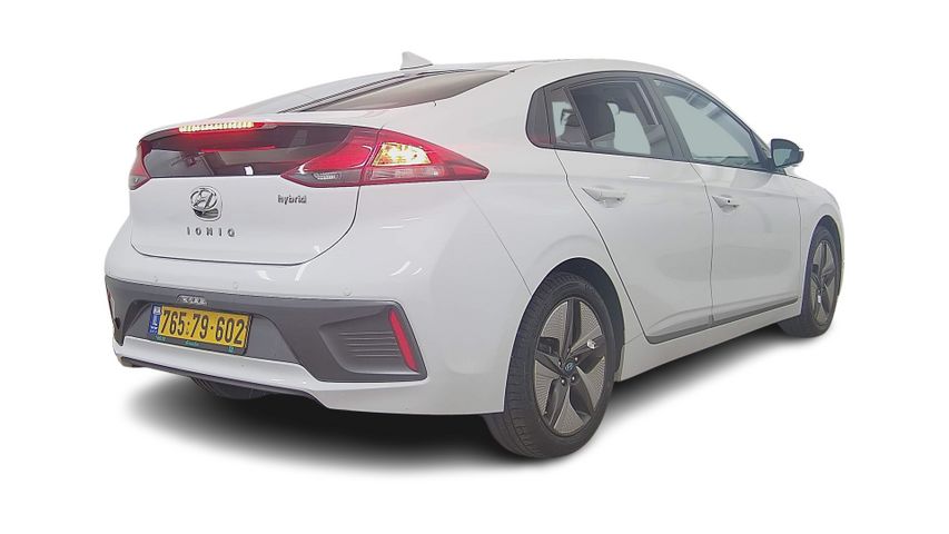 יונדאי איוניק