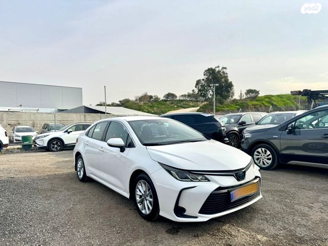 מודעת רכב טויוטה קורולה 2