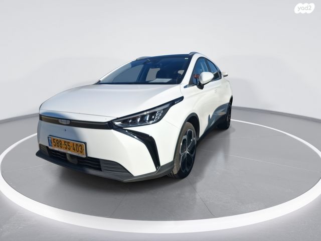 ג׳ילי Geometry C